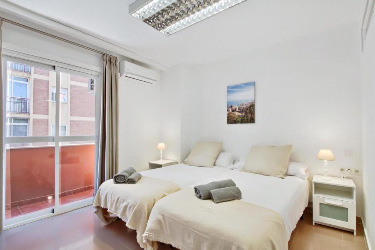 Amplio Piso Con Terraza Daire Málaga Dış mekan fotoğraf