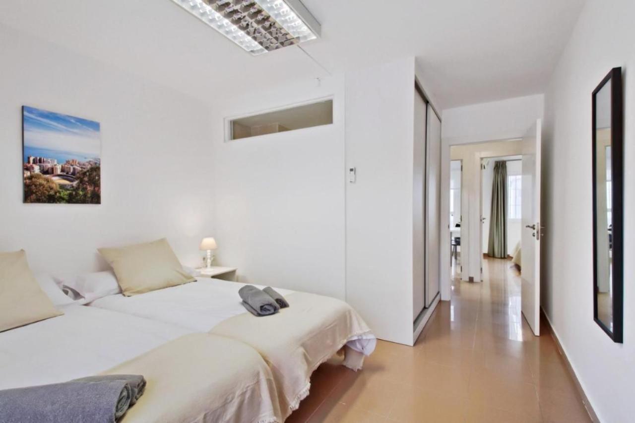 Amplio Piso Con Terraza Daire Málaga Dış mekan fotoğraf