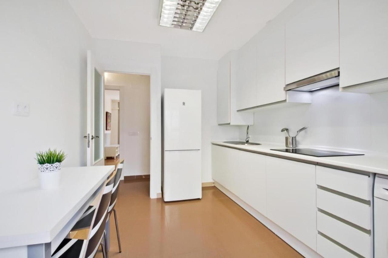 Amplio Piso Con Terraza Daire Málaga Dış mekan fotoğraf